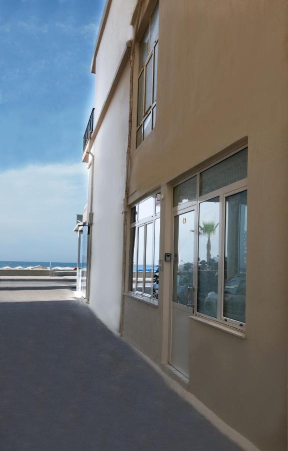 Salty Alley Seaside Apartment Rethymno Esterno foto